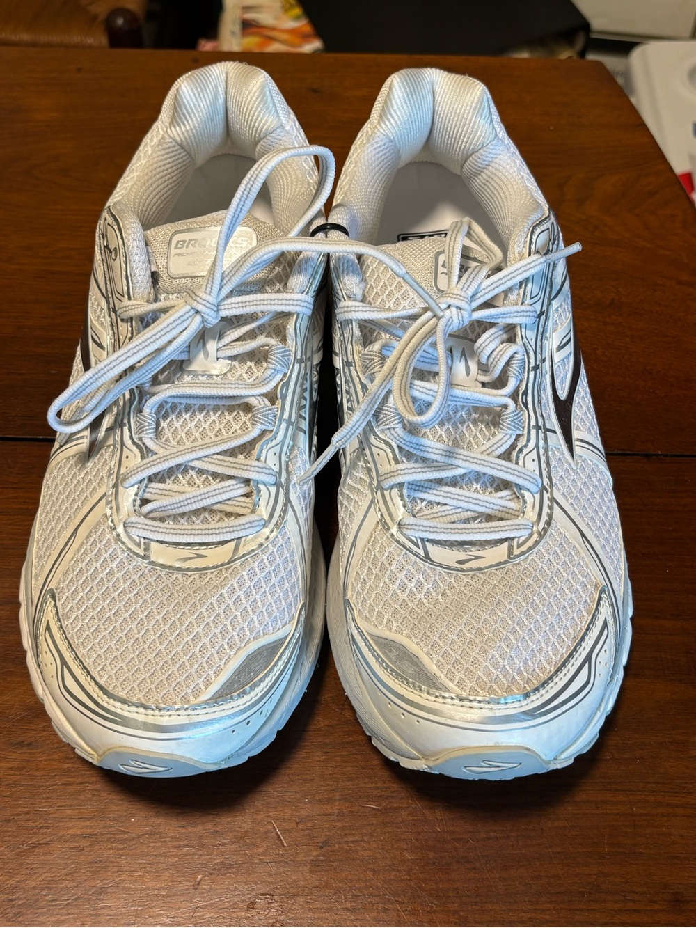 Brooks GTS 15 Women Running Shoes White/Silver/Gray Low Top Lace Up Mesh Size12M